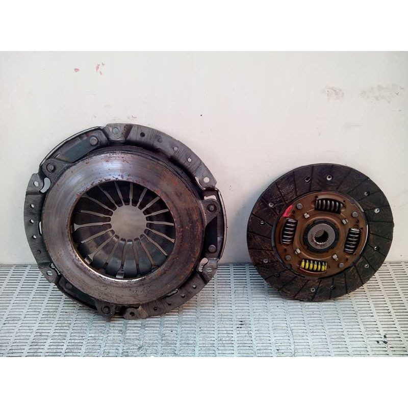 Recambio de kit embrague para daewoo lanos 1.6 cat referencia OEM IAM  98675 