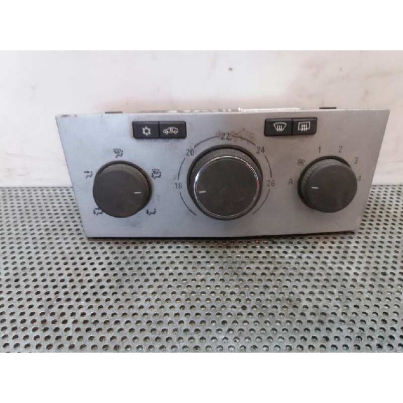 Recambio de mando climatizador para opel astra gtc 1.7 16v cdti referencia OEM IAM 13261926  