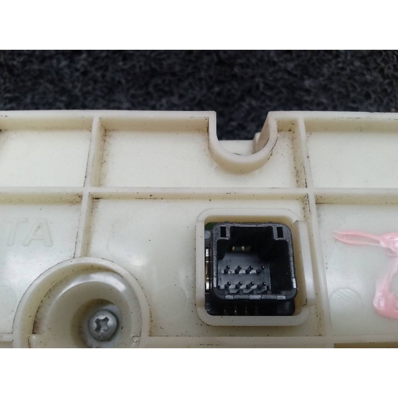 Recambio de mando climatizador para toyota prius (nhw30) advance referencia OEM IAM 5590047020 - Blanco 2