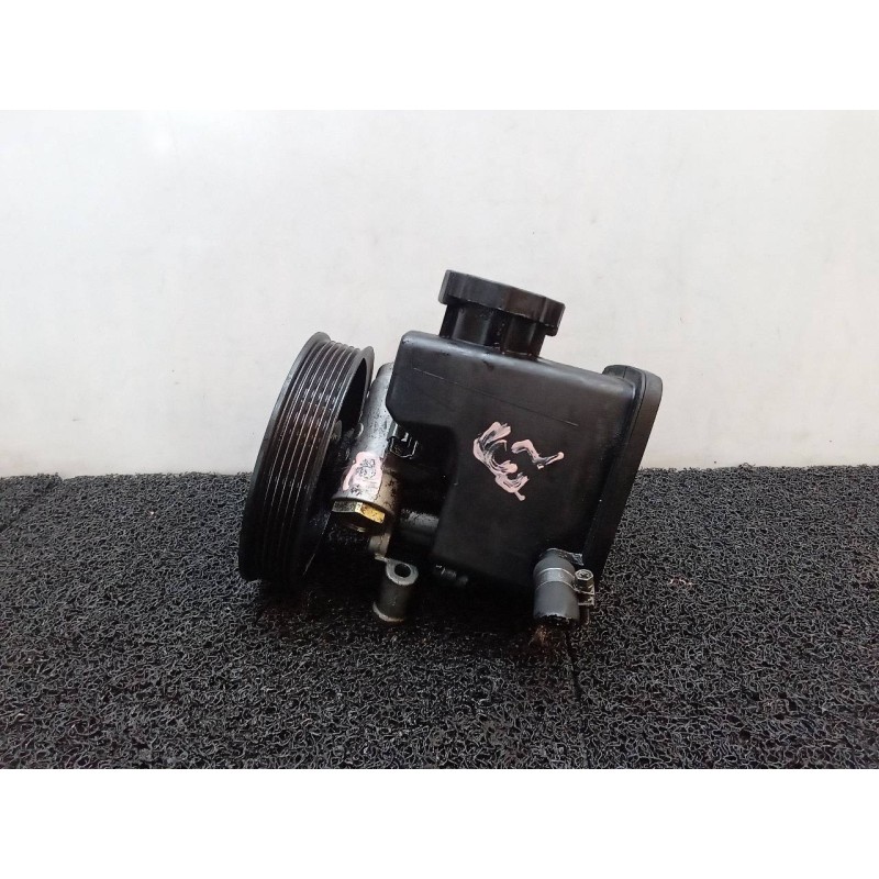 Recambio de bomba direccion para mercedes-benz sprinter 02.00  caja cerrada 313 cdi (903.661-662) referencia OEM IAM 2108007 - Blanco