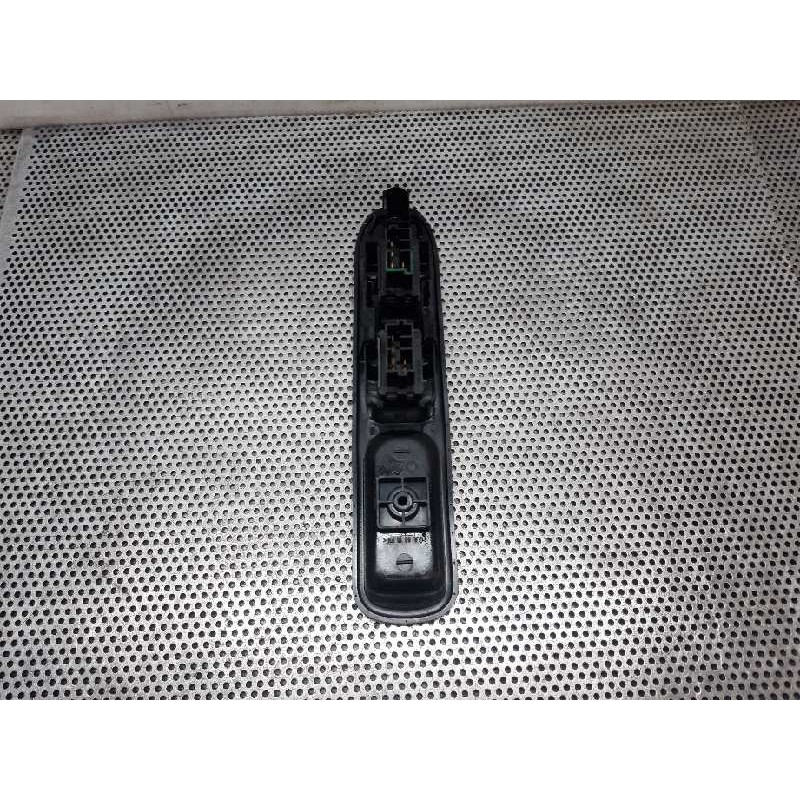 Recambio de mando elevalunas delantero izquierdo para peugeot 307 (s1) xr referencia OEM IAM - Blanco 3