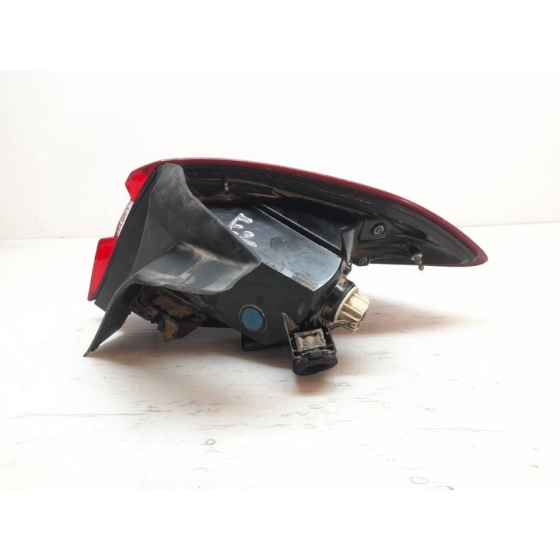 Recambio de piloto trasero izquierdo para ford fiesta (ce1) trend referencia OEM IAM H1BB13405AH 2