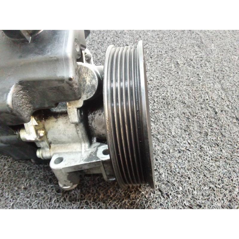 Recambio de bomba direccion para mercedes-benz sprinter 02.00  caja cerrada 313 cdi (903.661-662) referencia OEM IAM 2108007 - Blanco 3