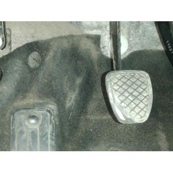 PEDAL EMBRAGUE 