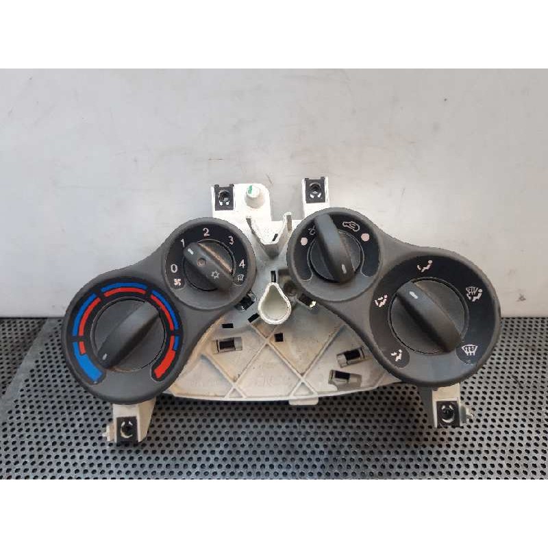 Recambio de mando calefaccion / aire acondicionado para fiat panda (169) 1.2 cat referencia OEM IAM 5A0243200  