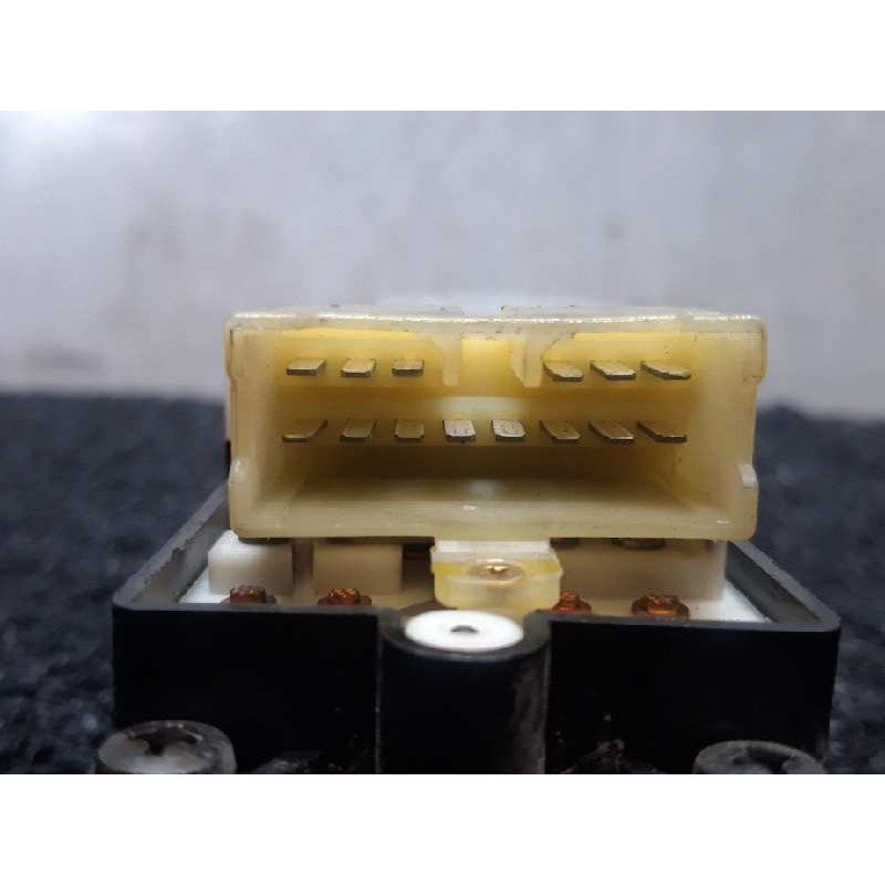 Recambio de mando elevalunas delantero izquierdo para toyota corolla (e11) referencia OEM IAM 5