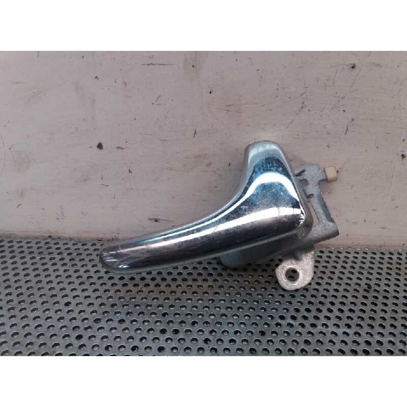 Recambio de maneta interior trasera derecha para volvo v40 familiar 1.8i referencia OEM IAM   