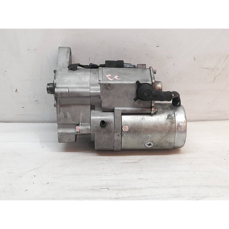 Recambio de motor arranque para kia carnival ii 2.9 cdri ex referencia OEM IAM 233W  