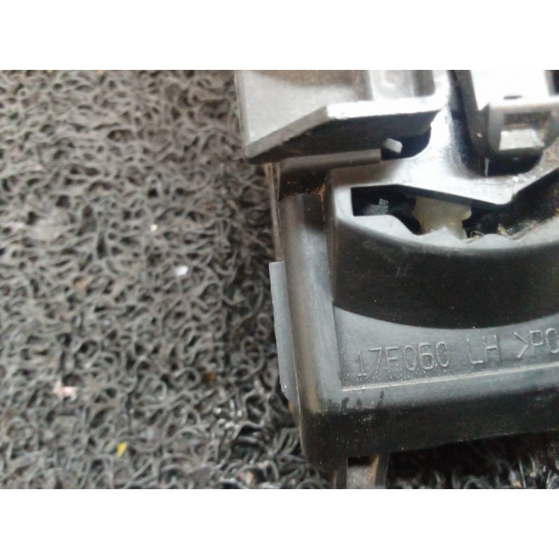 Recambio de mando limpia para toyota prius (nhw30) advance referencia OEM IAM 17F060 - Blanco 5
