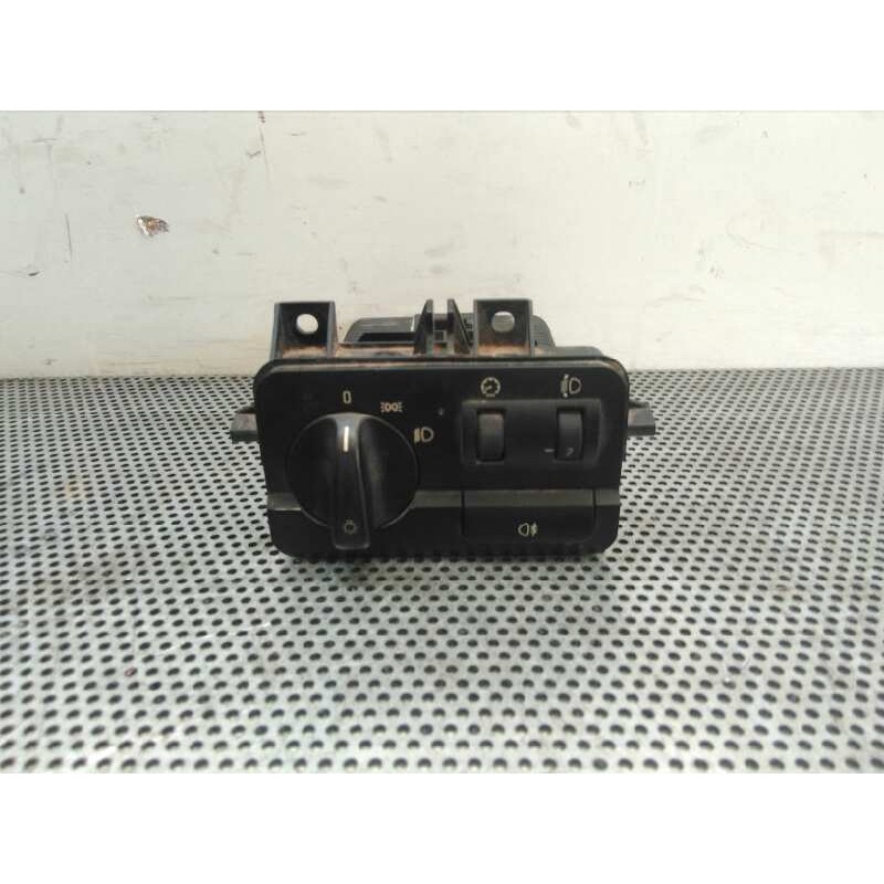 Recambio de mando luces para bmw serie 3 berlina (e46) 1.9 cat referencia OEM IAM 61316901428  