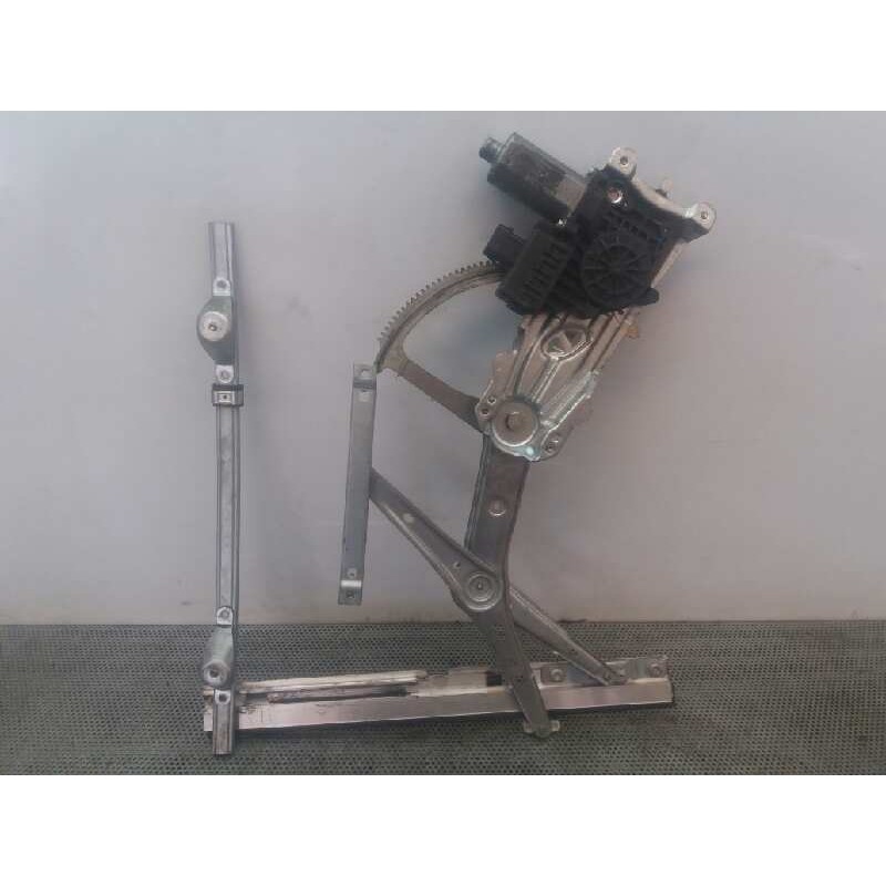 Recambio de elevalunas delantero derecho para opel astra h berlina 1.7 16v cdti cat (z 17 dtl / lrb) referencia OEM IAM 24130003 - Azul