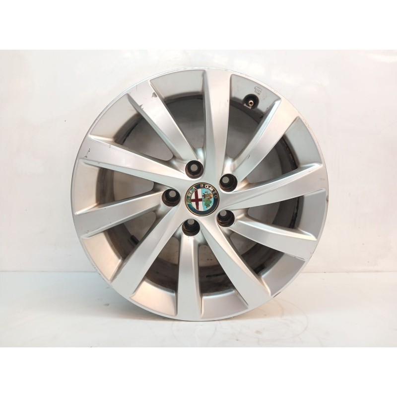 Recambio de llanta para alfa romeo giulietta (191) progression referencia OEM IAM 3604156102131  