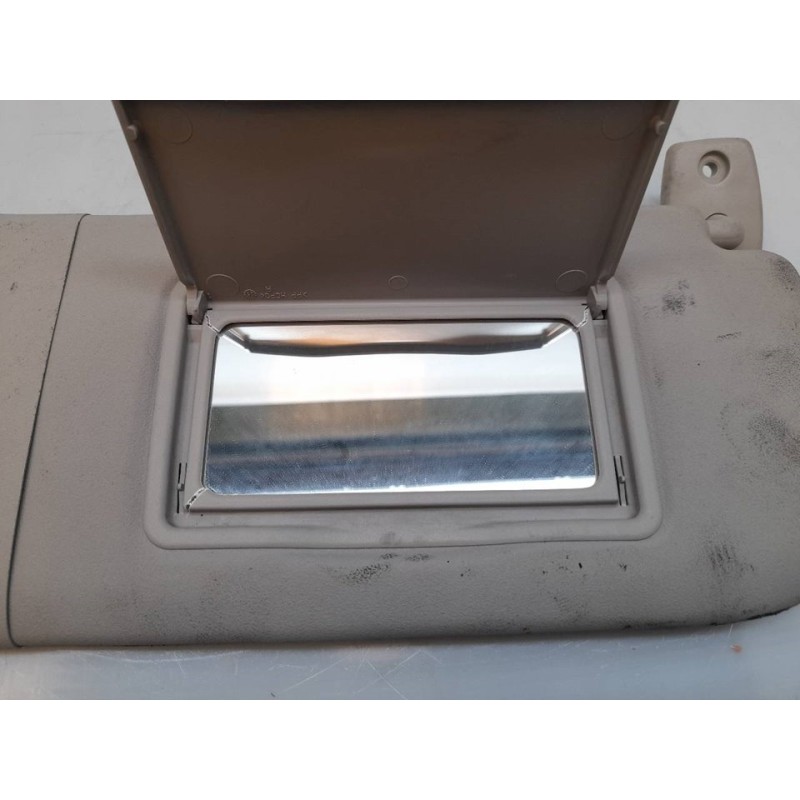 Recambio de parasol derecho para citroën c2 vtr referencia OEM IAM - Negro 5