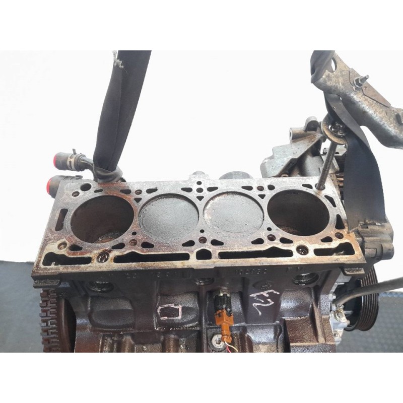 Recambio de bloque para dacia dokker ambiance referencia OEM IAM K7MA828 - Blanco 3