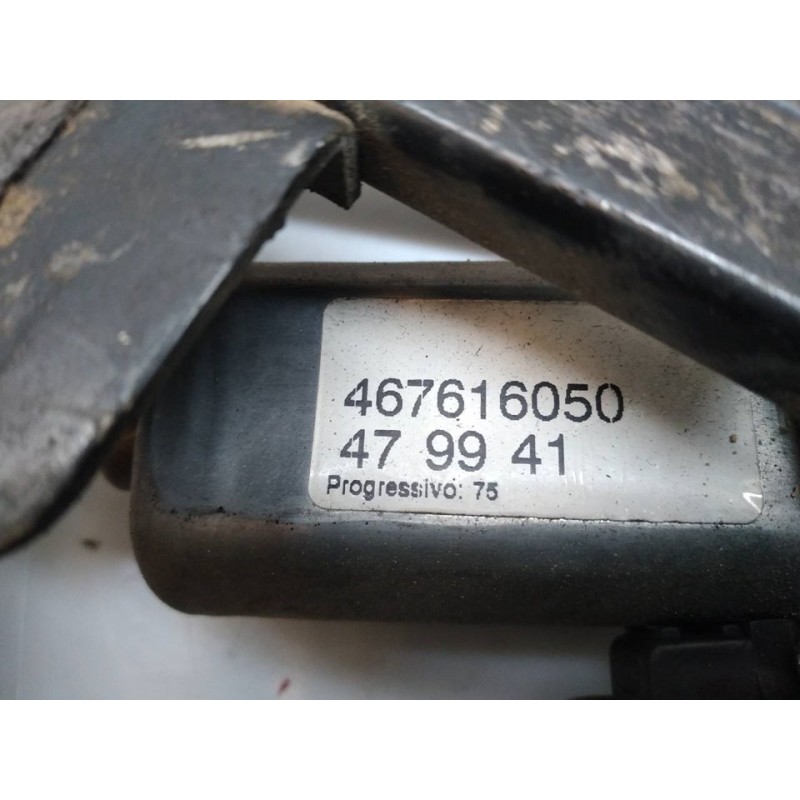 Recambio de elevalunas delantero derecho para alfa romeo 146 1.4 16v cat referencia OEM IAM 467616050 - Blanco 5