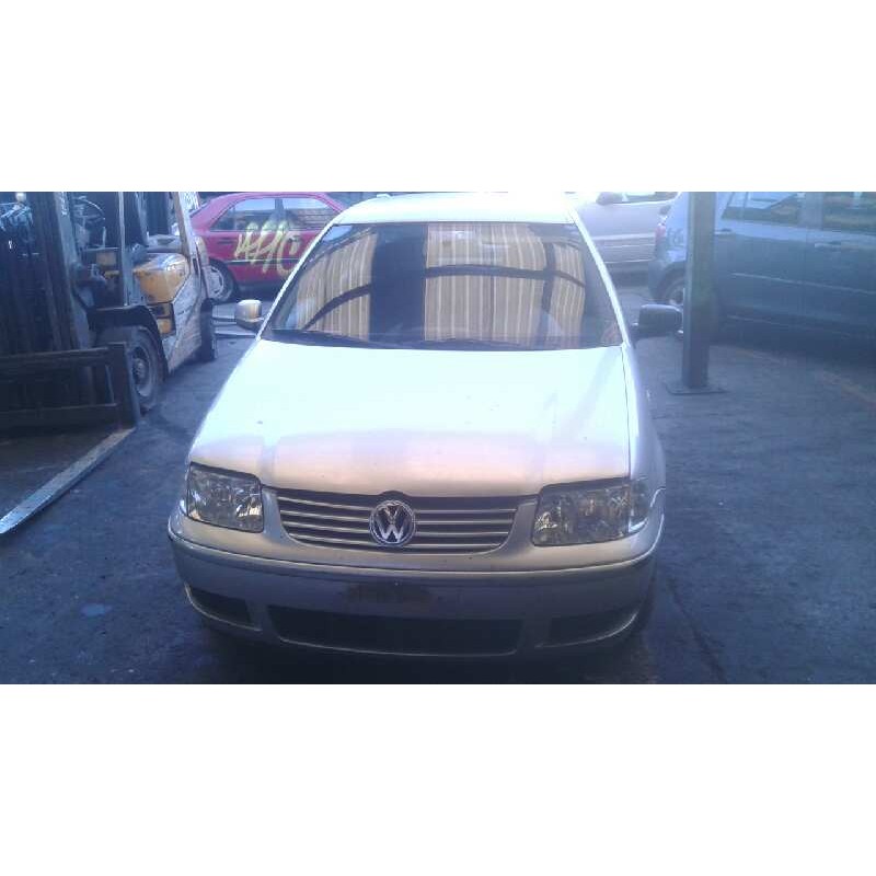 volkswagen polo berlina (6n2) del año 2000
