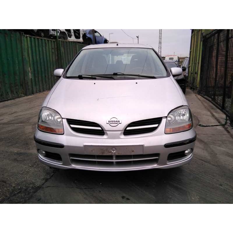 nissan almera tino (v10m) del año 2002