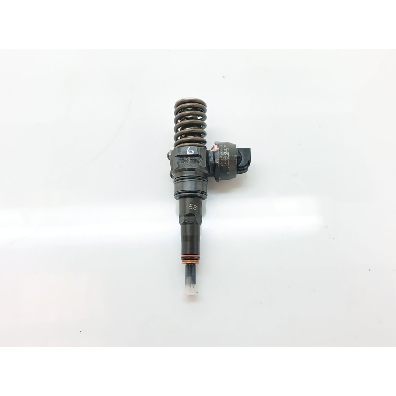 Recambio de inyector para volkswagen touareg (7la) tdi v10 referencia OEM IAM 07Z130073H  