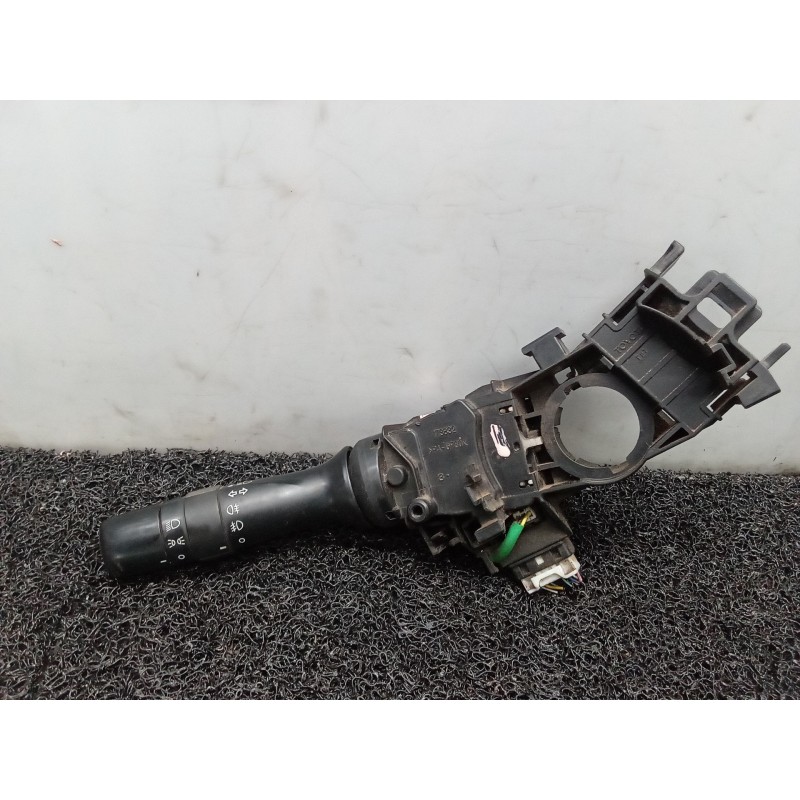 Recambio de mando luces para toyota prius (nhw30) advance referencia OEM IAM 173832  