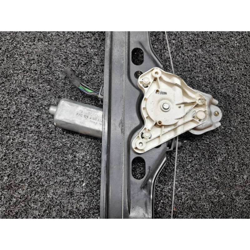 Recambio de elevalunas trasero izquierdo para mercedes-benz clase c (w203) familiar c 270 t cdi (203.216) referencia OEM IAM A20 2