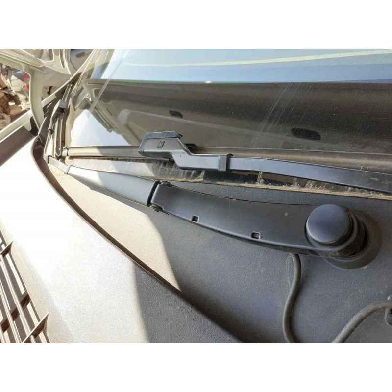 Recambio de brazo limpia delantero derecho para tesla model y gran autonomia dual awd referencia OEM IAM   