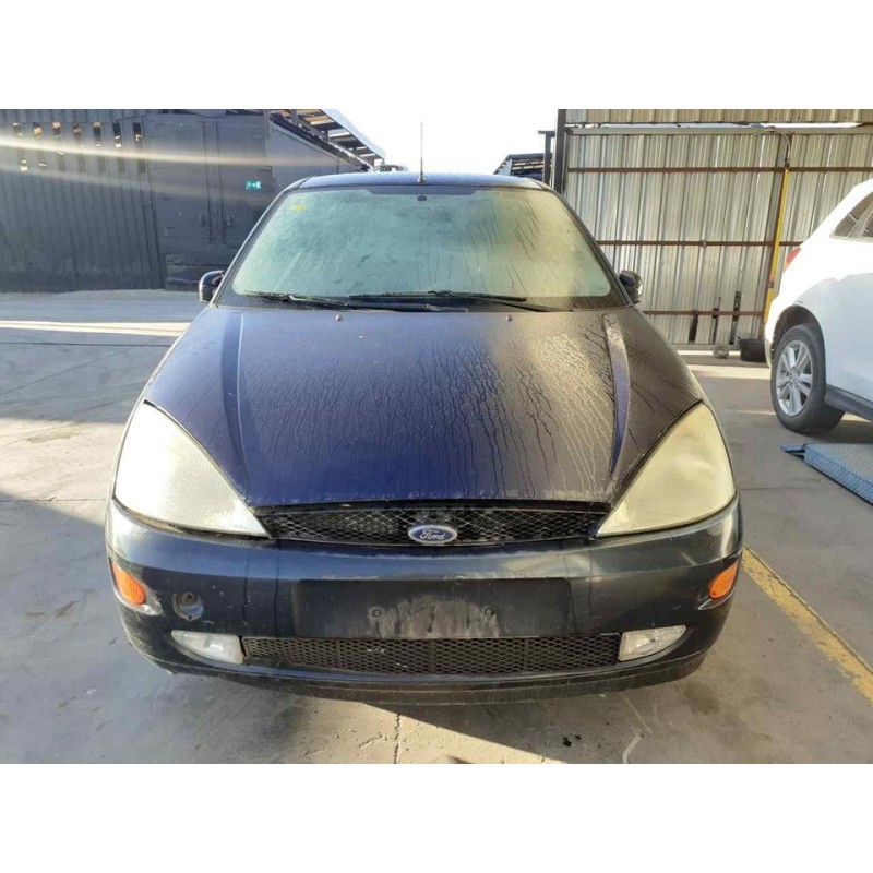 ford focus berlina (cak) del año 2001