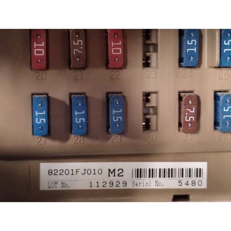 Recambio de caja reles / fusibles para subaru xv executive referencia OEM IAM 82201FJ010 - Gris 2