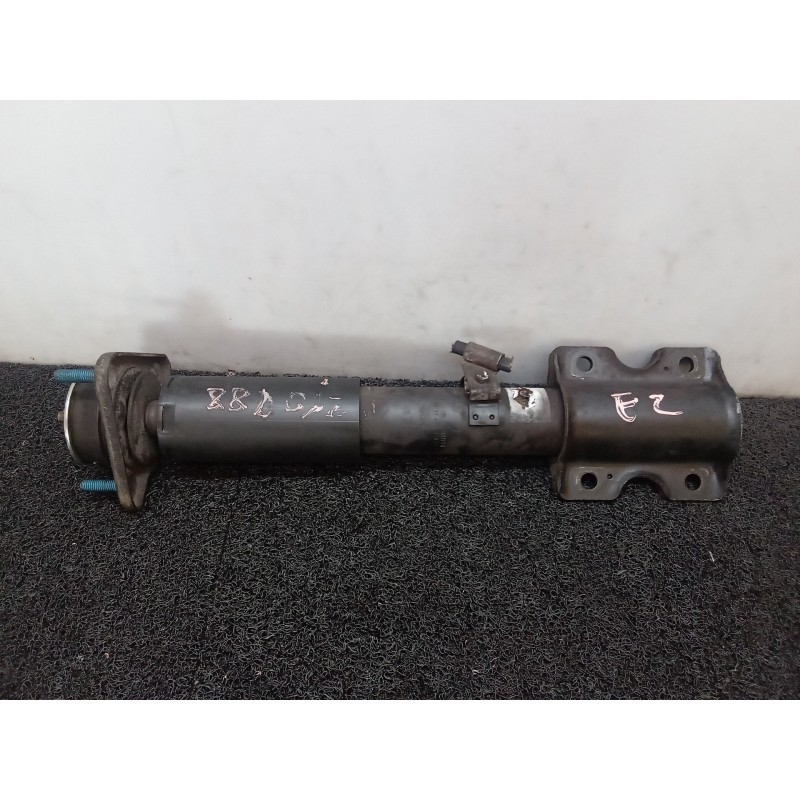 Recambio de amortiguador delantero izquierdo para ford transit, caja cerr. corto 95 ft 80 2.5 referencia OEM IAM - Blanco