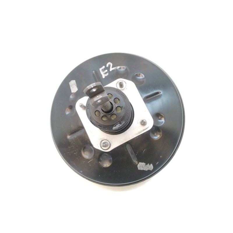 Recambio de servofreno para dacia sandero laureate referencia OEM IAM 472103298R - Blanco 2