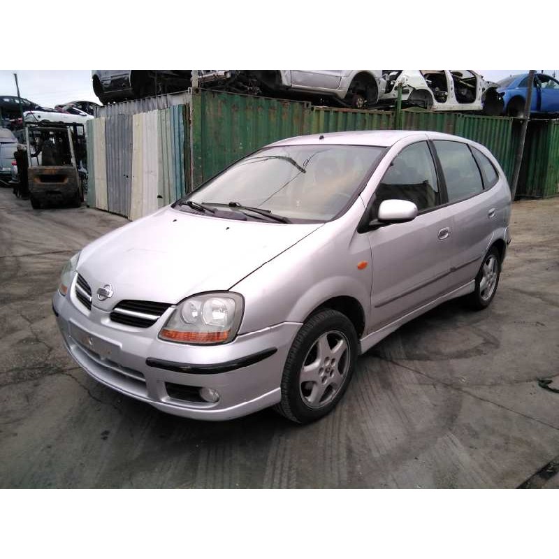 nissan almera tino (v10m) del año 2002