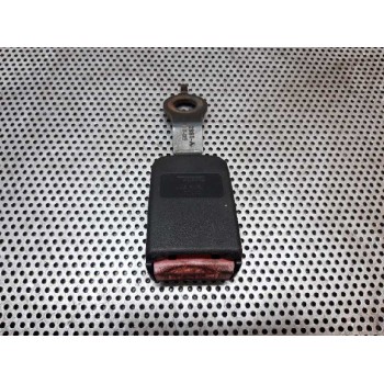 ENGANCHE CINTURON DELANTERO IZQUIERDO 138702 06090511 