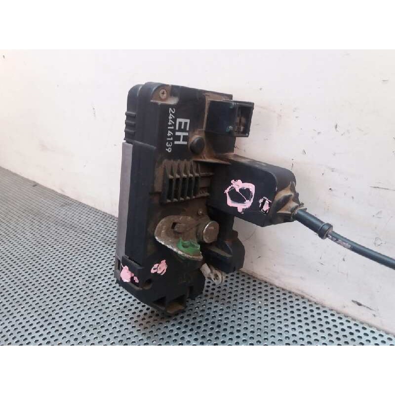Recambio de cerradura puerta trasera derecha para opel corsa c 1.2 16v cat (z 12 xe / lw4) referencia OEM IAM - Azul 2
