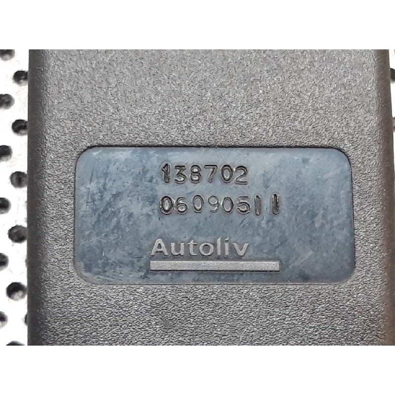 Recambio de enganche cinturon delantero izquierdo para dacia logan básico referencia OEM IAM 138702 06090511 - Gris 2