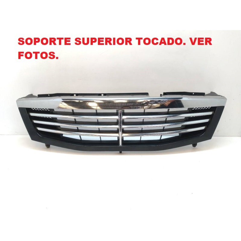 Recambio de rejilla delantera para ssangyong rexton rx 270 plus / 270 xdi plus referencia OEM IAM 7946008000  