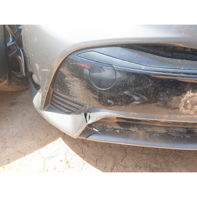 Recambio de paragolpes delantero para toyota avensis advance referencia OEM IAM 2