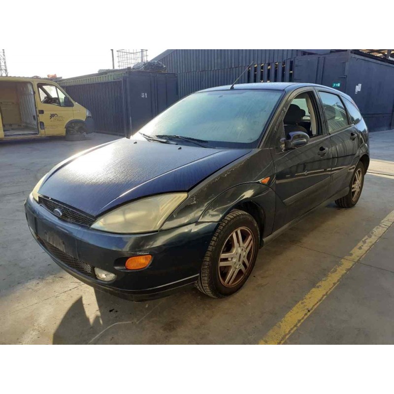 ford focus berlina (cak) del año 2001
