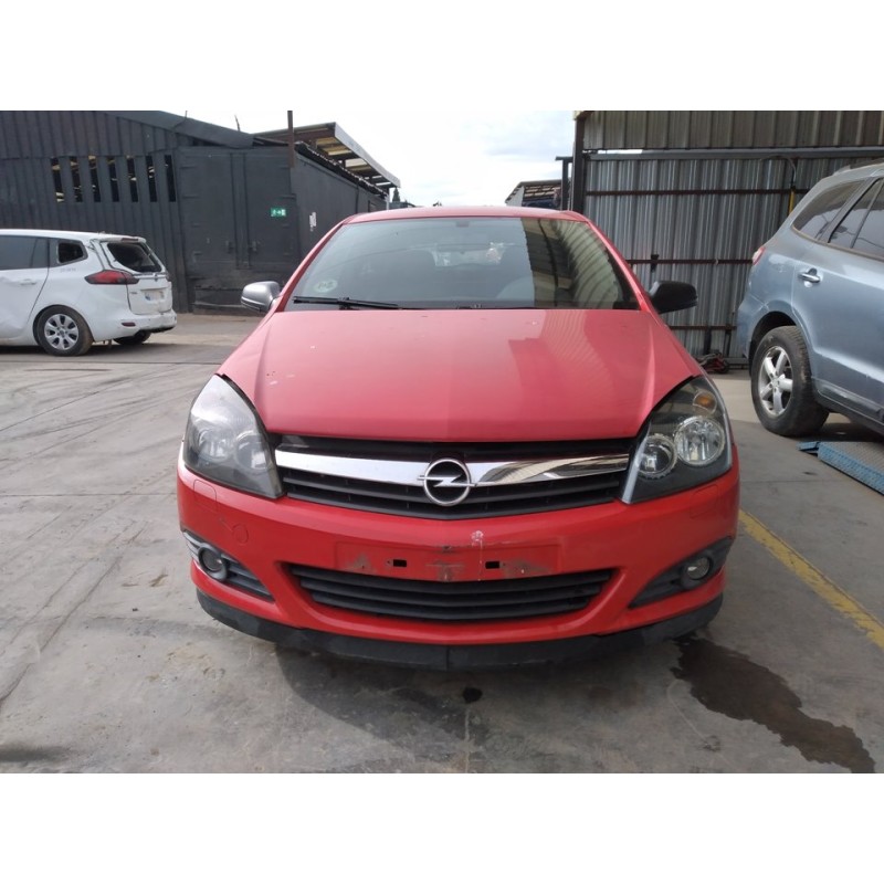 opel astra gtc del año 2005