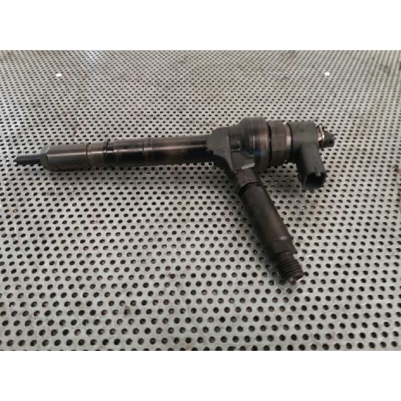 Recambio de inyector para opel astra h berlina 1.7 16v cdti cat (z 17 dtl / lrb) referencia OEM IAM 0445110174 - Azul