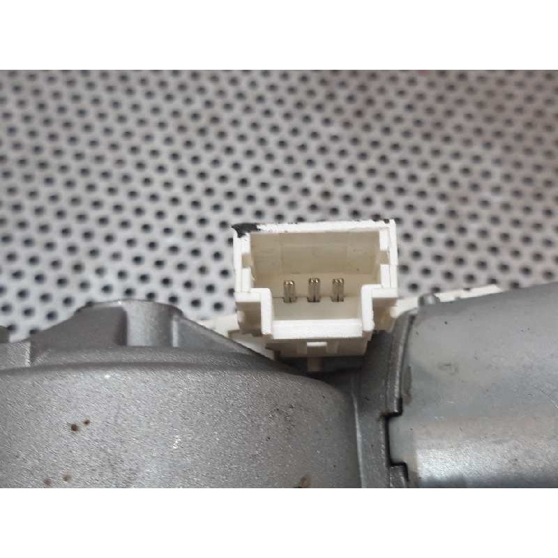 Recambio de motor limpia trasero para renault modus confort dynamique referencia OEM IAM 53024812 8200313354 VALEO 4
