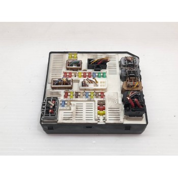 CAJA RELES / FUSIBLES 284B60008R 
