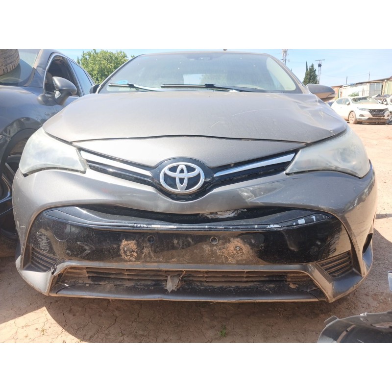 Recambio de paragolpes delantero para toyota avensis advance referencia OEM IAM 5