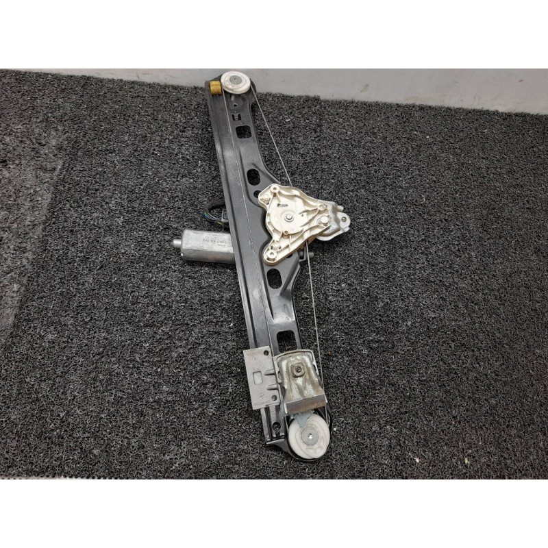 Recambio de elevalunas trasero izquierdo para mercedes-benz clase c (w203) familiar c 270 t cdi (203.216) referencia OEM IAM A20 7