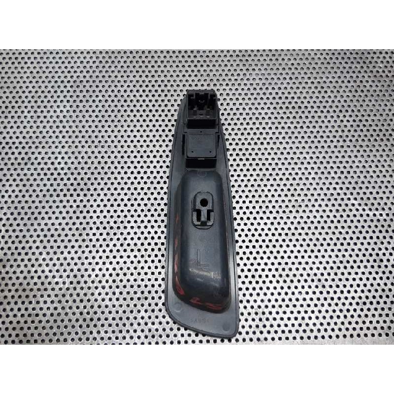 Recambio de mando elevalunas trasero izquierdo para volvo v40 familiar referencia OEM IAM 3