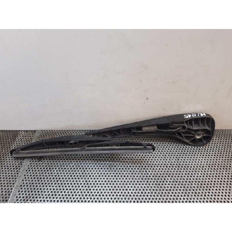 Recambio de brazo limpia trasero para renault modus confort dynamique referencia OEM IAM 2