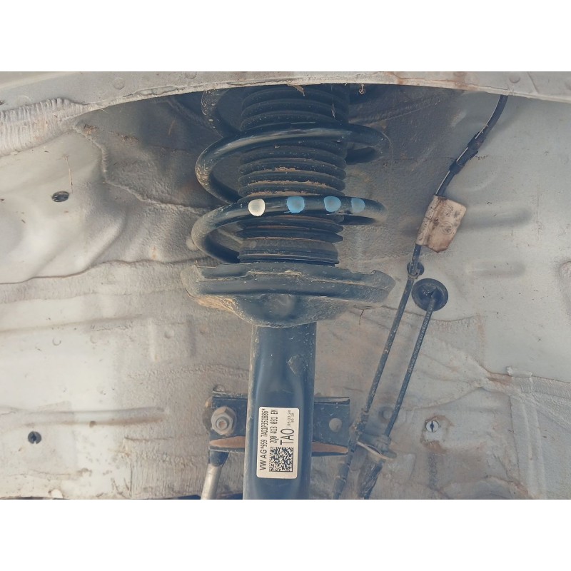 Recambio de amortiguador delantero izquierdo para volkswagen taigo (cs1) 1.0 tsi referencia OEM IAM 2Q0413031EM - Blanco 2