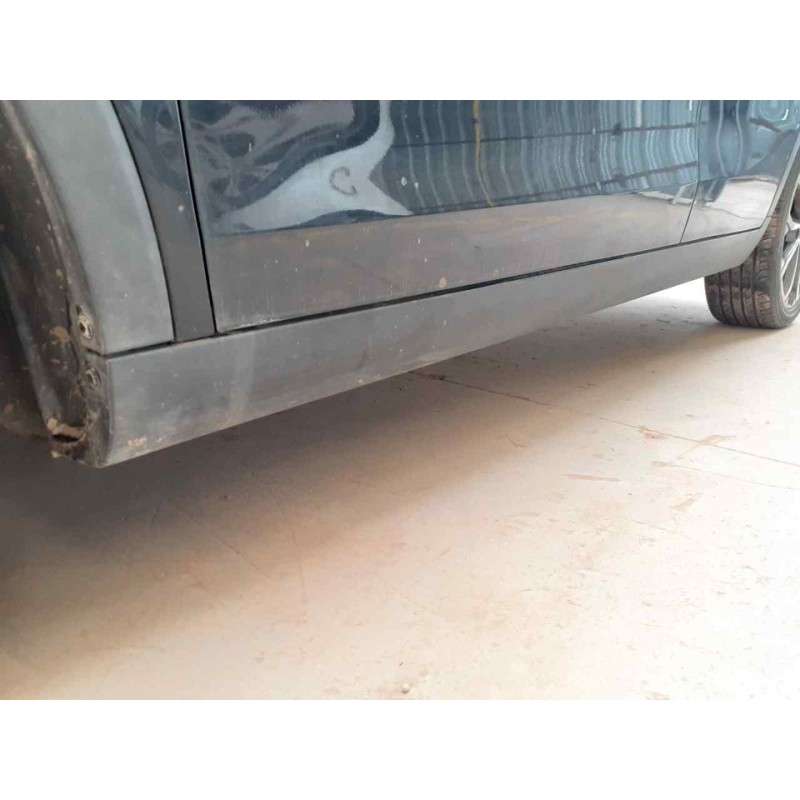 Recambio de faldon lateral para ssangyong tivoli limited 4x2 referencia OEM IAM 2