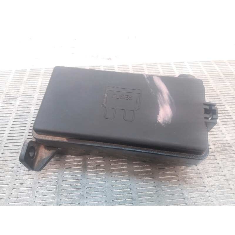 Recambio de caja reles / fusibles para land rover freelander (ln) 2.0 turbodiesel referencia OEM IAM YQE1003040 204T44012000 - Blanco 3