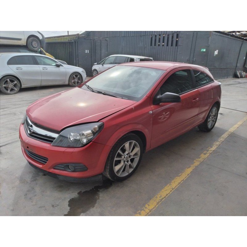 opel astra gtc del año 2005