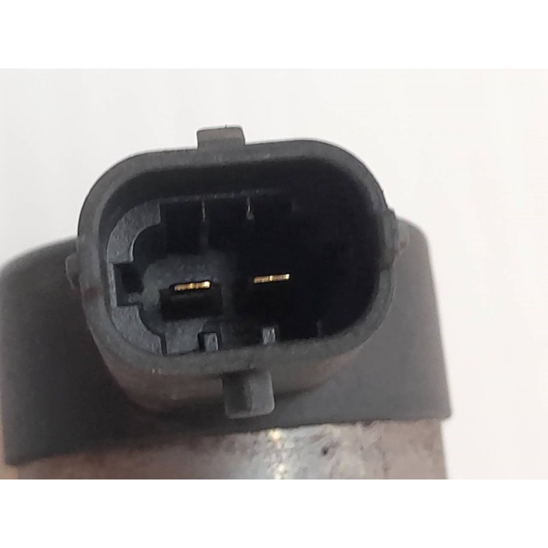 Recambio de rampa inyectora para kia sportage active 4x4 referencia OEM IAM 0445214140 515200606 BOSCH - Negro 5