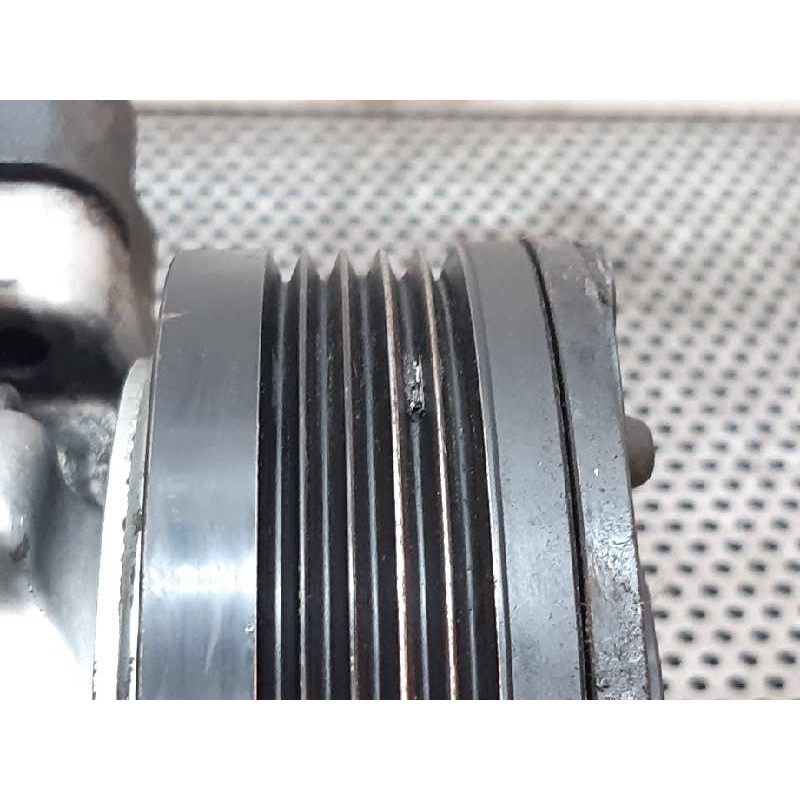 Recambio de compresor aire acondicionado para bmw serie 3 berlina (e46) 320d referencia OEM IAM - Negro 2